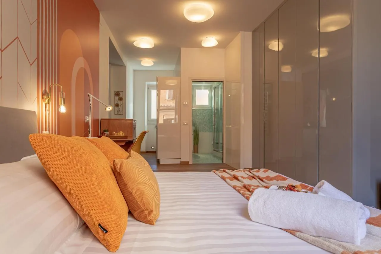Emma - Lovely Suite In Trastevere Rome Apartment